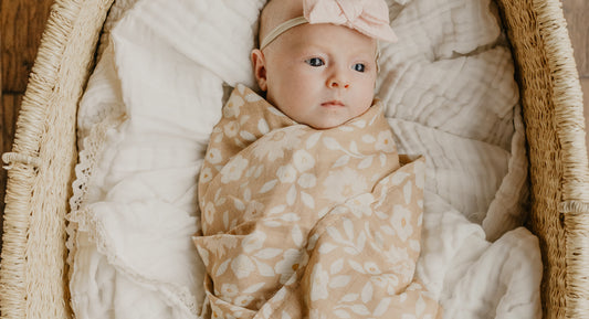 newborn baby girl must have baby things