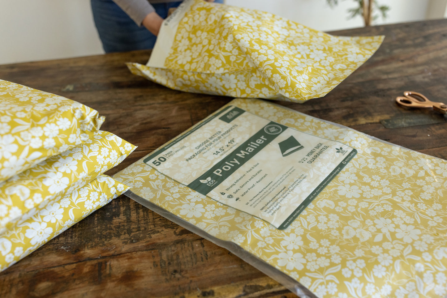 14.5x19 Poly Mailer: Floral Block Print (Yellow)