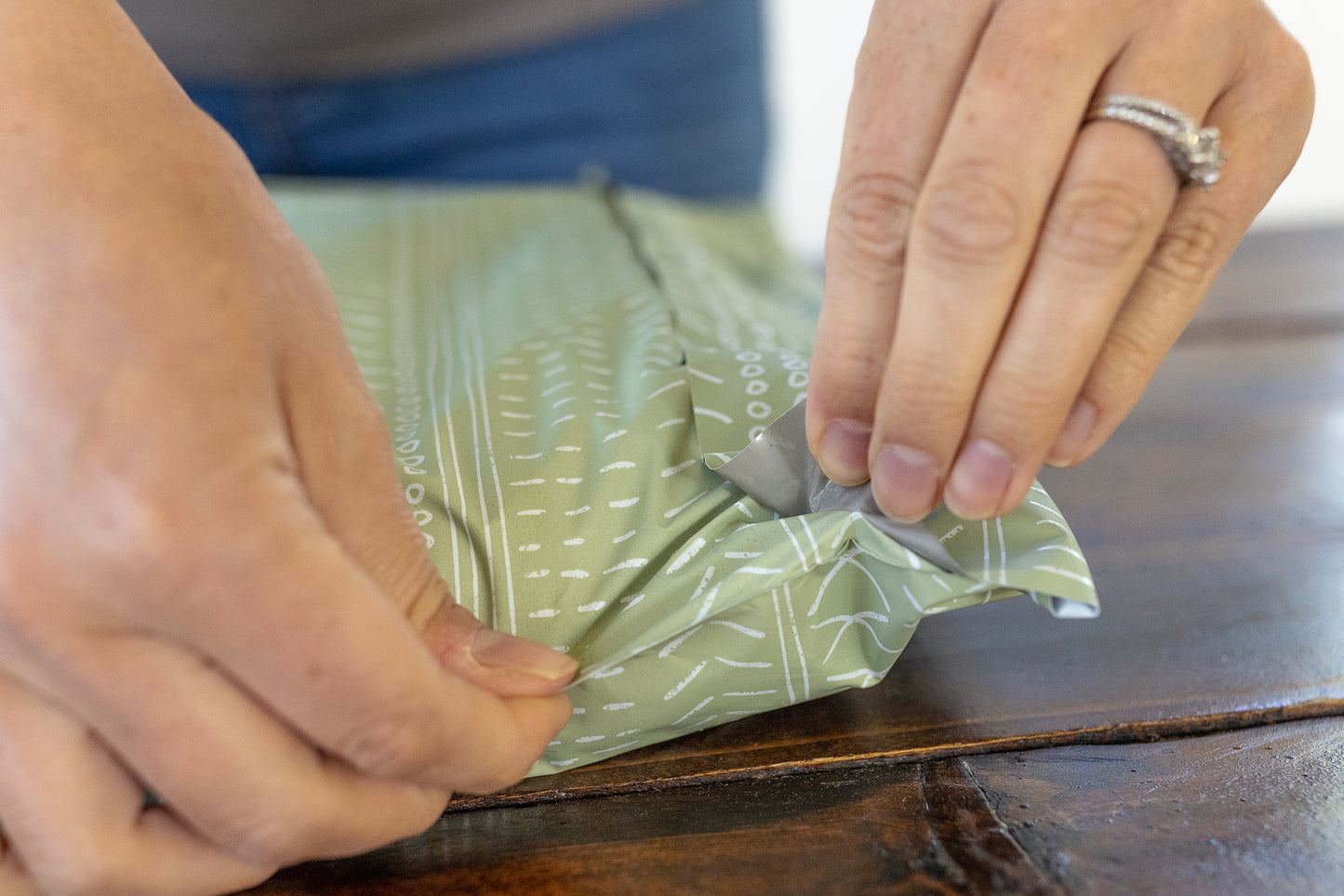 14.5x19 - Poly Mailer: Geo Boho Pattern (Sage Green)