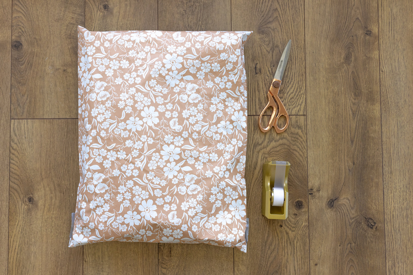 14.5x19 - Poly Mailer: Floral Block Print (Dusty Pink)