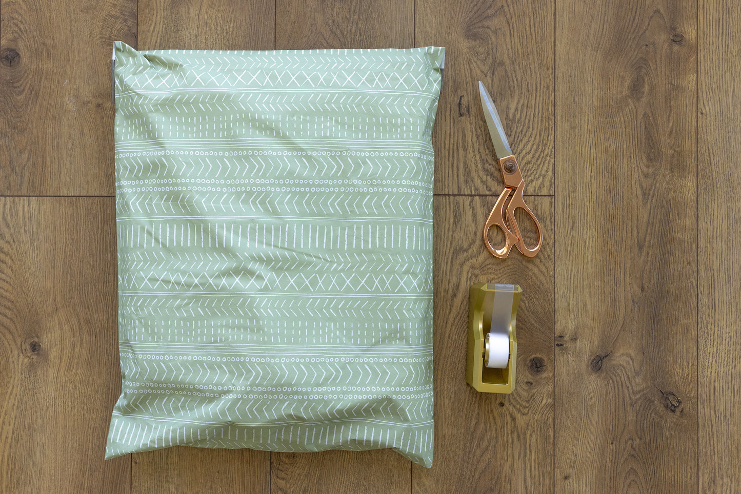 14.5x19 - Poly Mailer: Geo Boho Pattern (Sage Green)