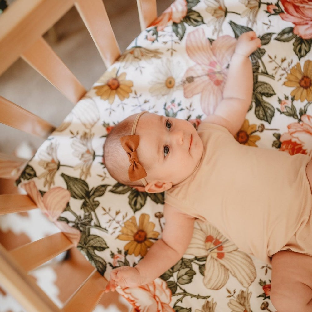 Crib Sheet Garden Floral White Mini