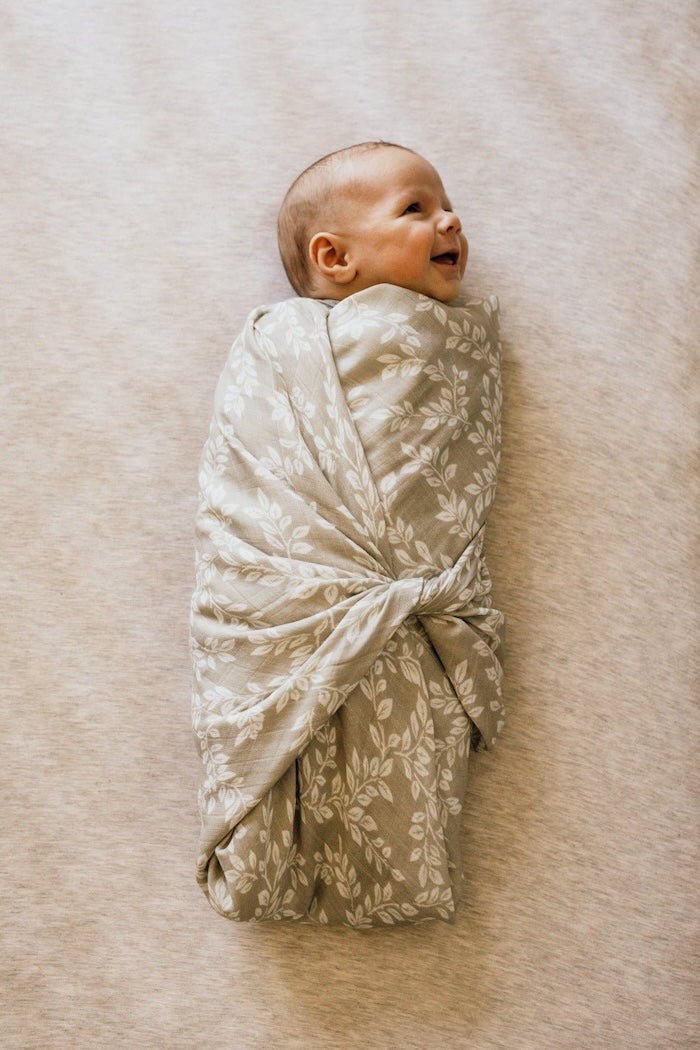 Swaddle Leafy Sprig Gray Mini Wander