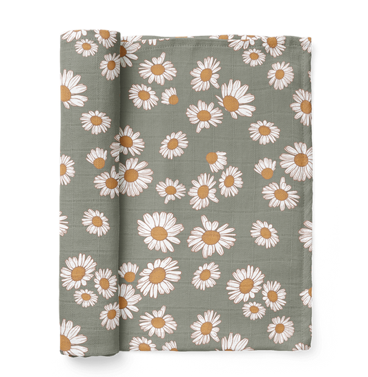 The Mini Wander Daisy baby swaddle blankets depict the true bohemian feel for your newborn baby. Its soft and lightweight muslin cotton fabric is super versatile and is perfect for every season.
